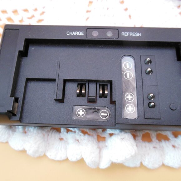 Energizer Camditioner CDC 100 Rechargeable Power System Nickel Cadmium batteries - Picture 4 of 11